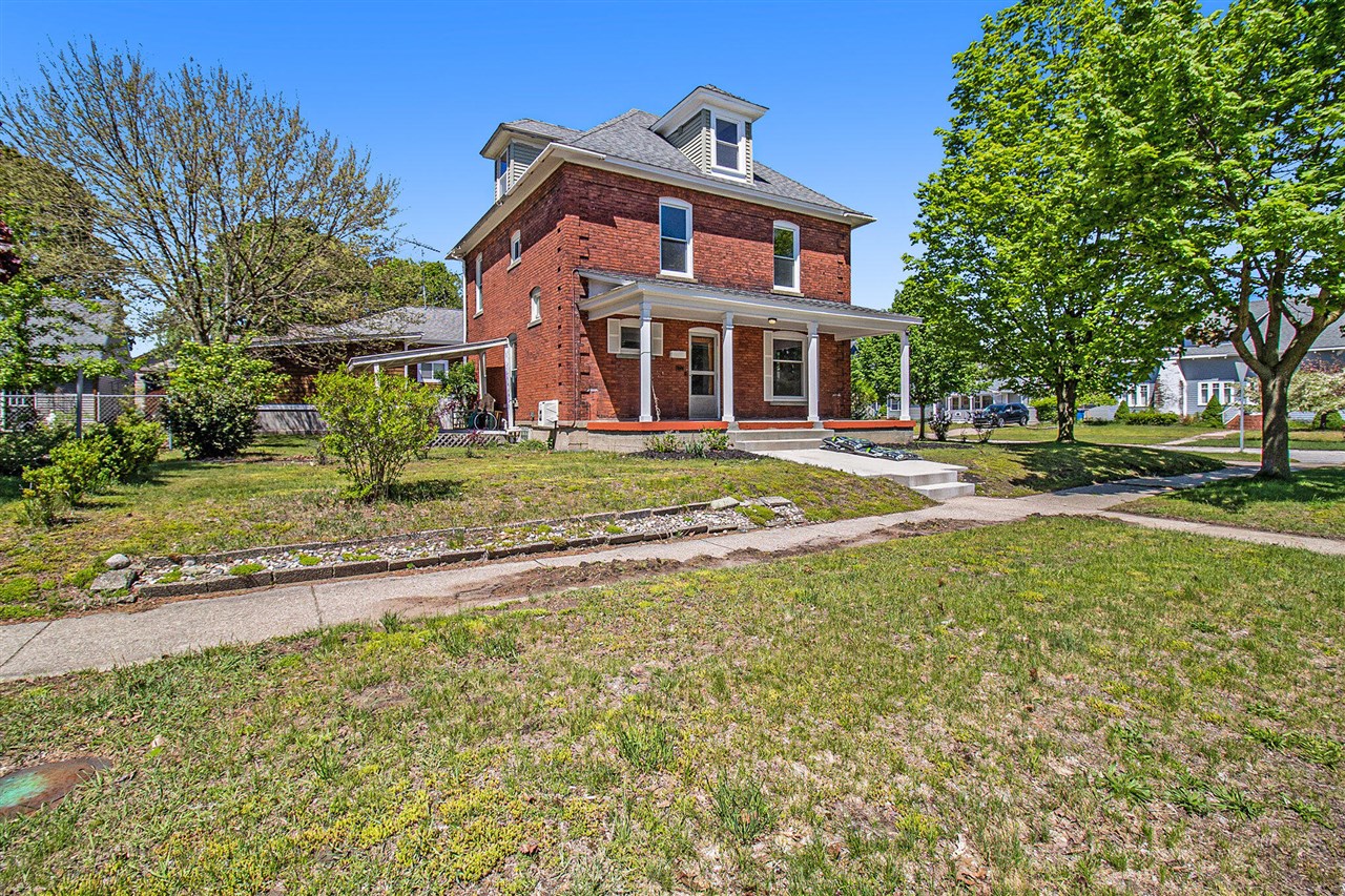 Homes for sale in Ludington, MI | 115 N Emily, Ludington, MI 49431 | MLS# 70470759