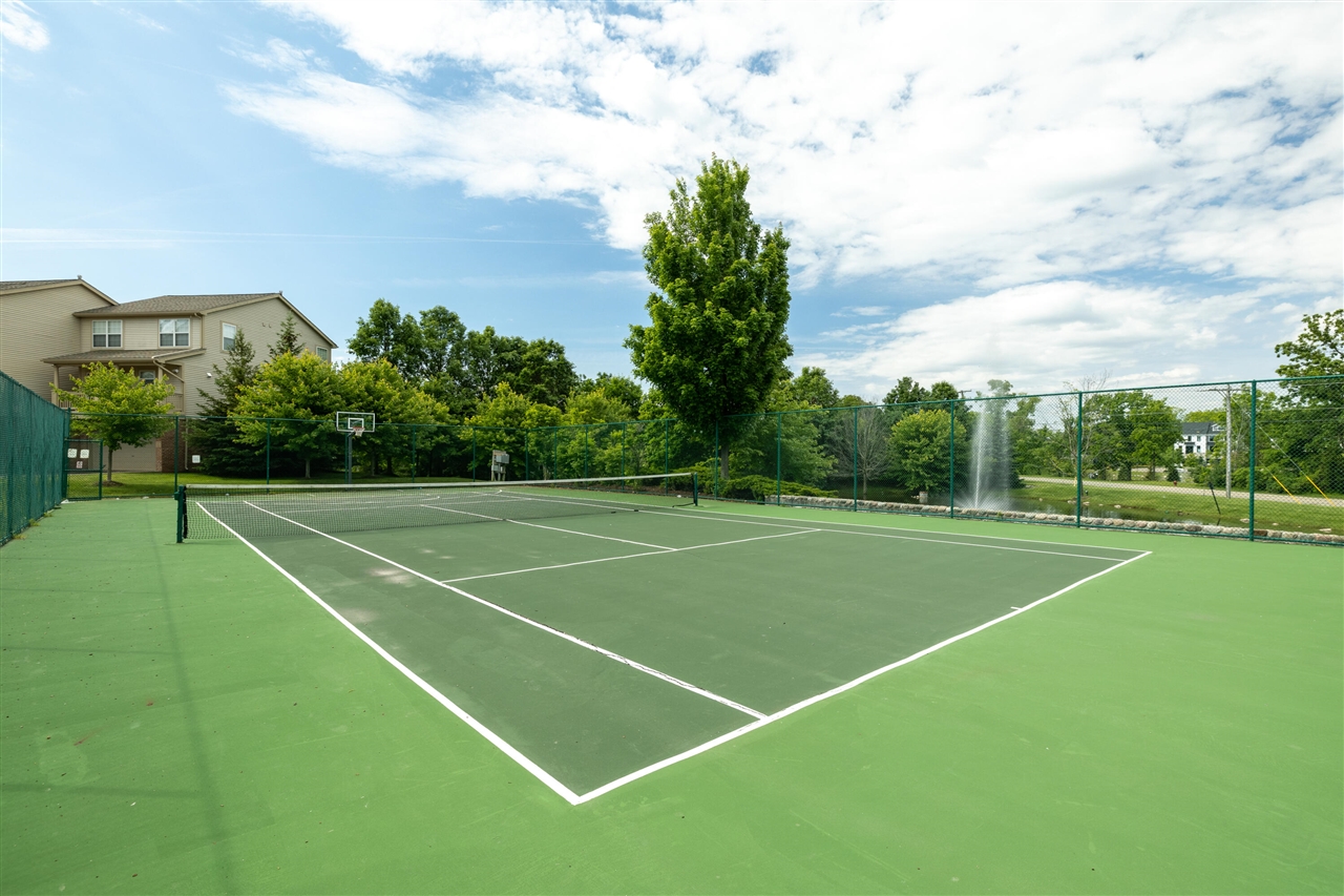 Homes for sale in Ann Arbor, MI | 3039 Barclay Way, Ann Arbor, MI 48105 | MLS# 70470818