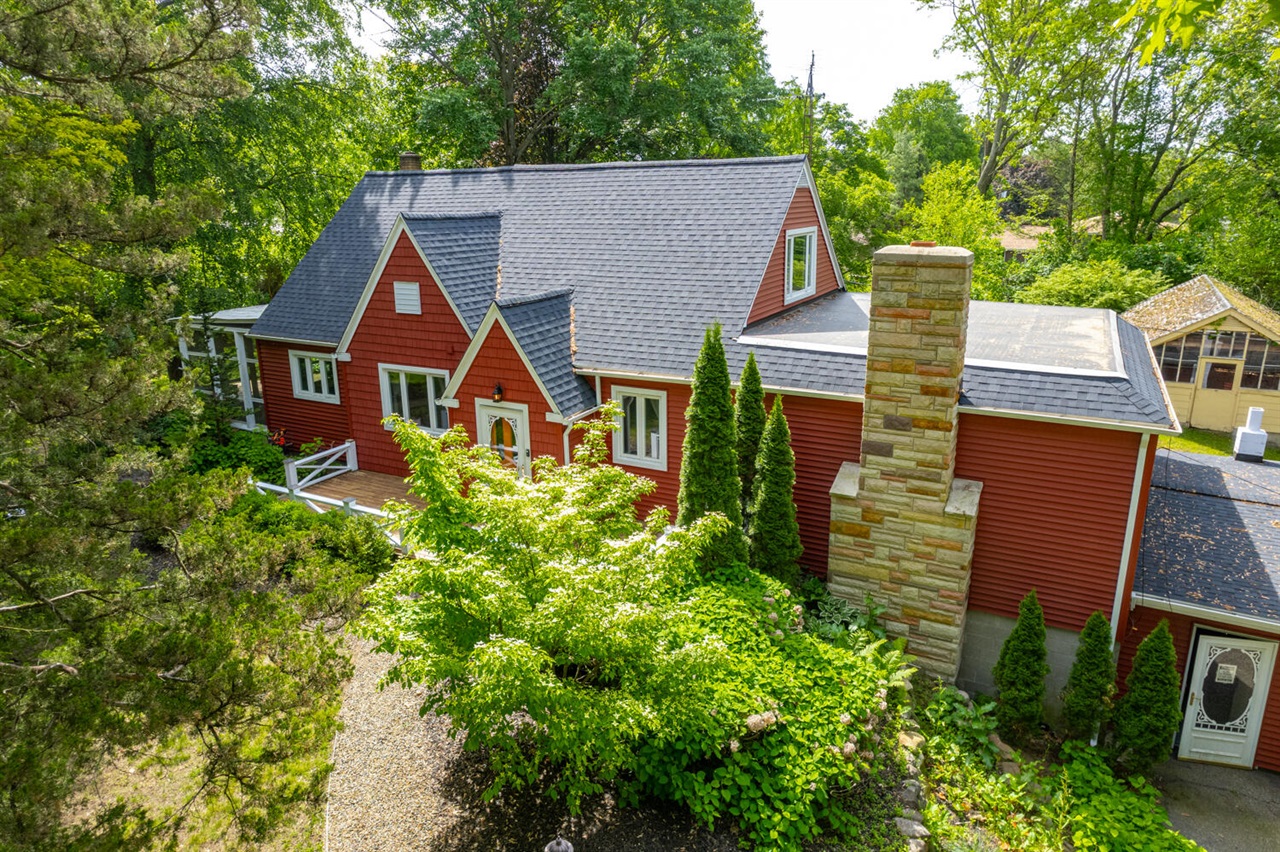 Homes for sale in Battle Creek, MI | 7938 E Dr, Battle Creek, MI 49014 | MLS# 70471404