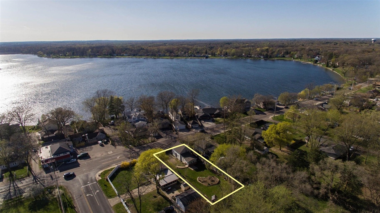 Homes for sale in Portage, MI | 10933 Portage Rd, Portage, MI 49002 | MLS# 70471522