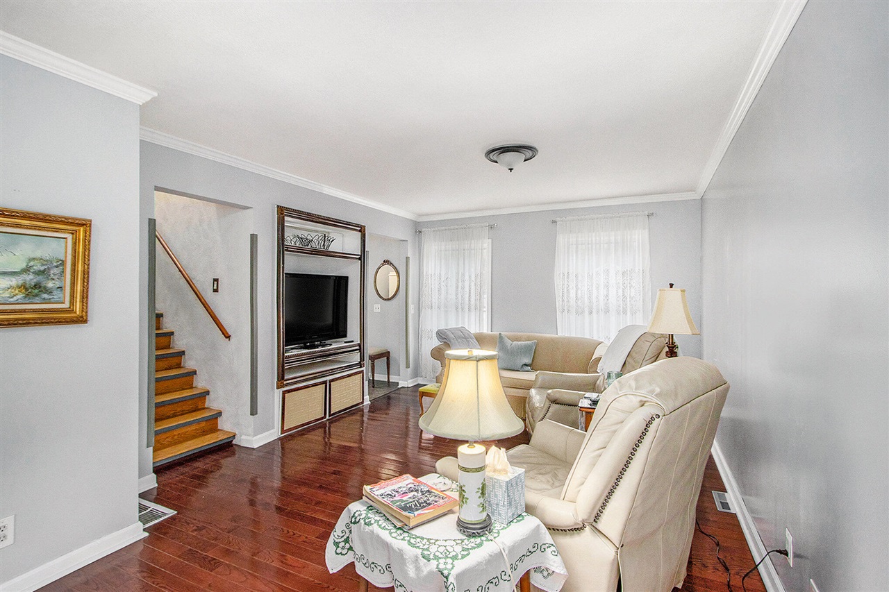 Homes for sale in Portage, MI | 10933 Portage Rd, Portage, MI 49002 | MLS# 70471522