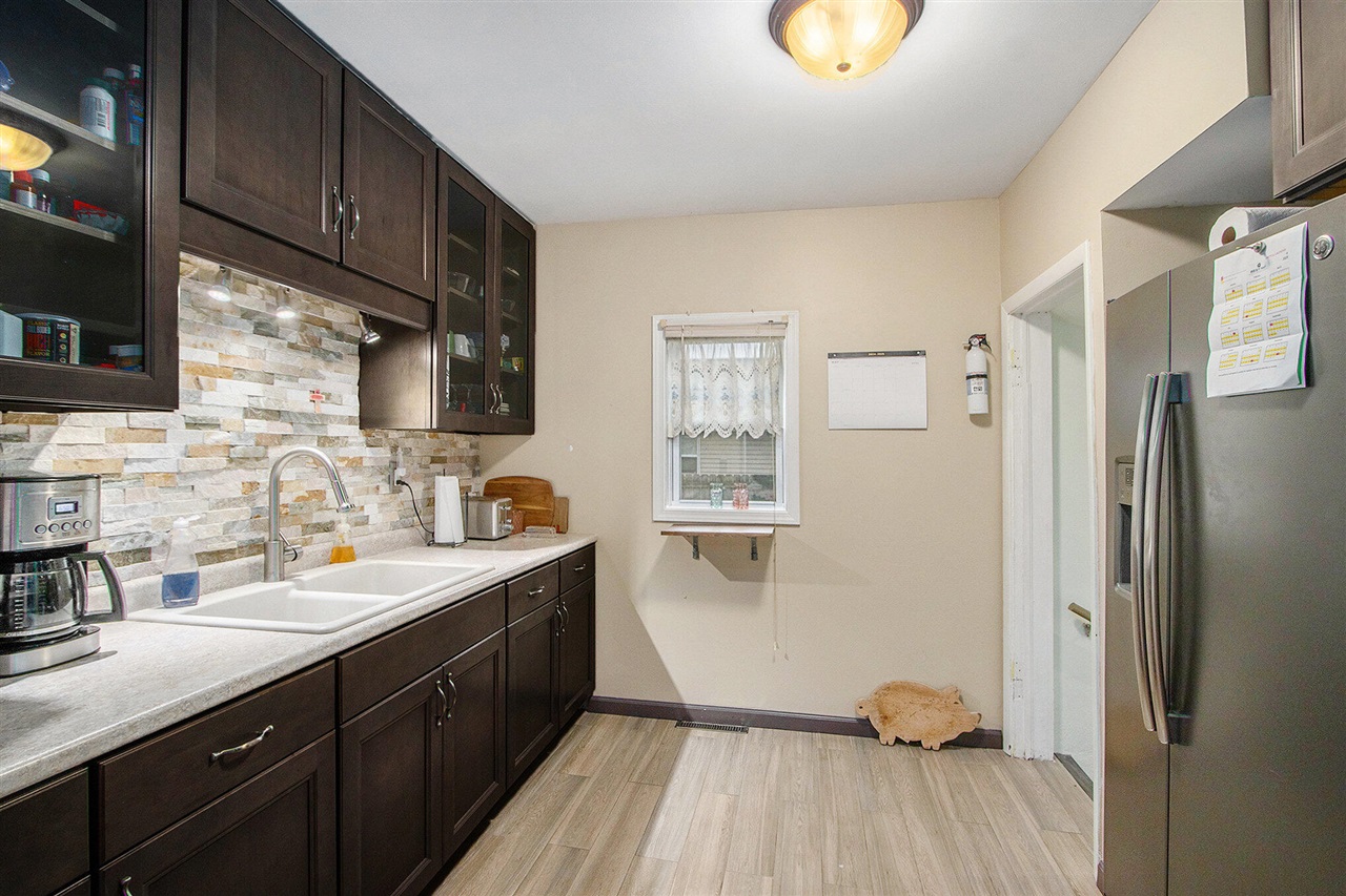 Homes for sale in Portage, MI | 10933 Portage Rd, Portage, MI 49002 | MLS# 70471522