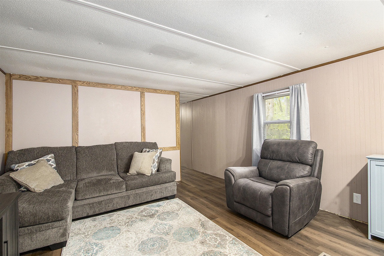 Homes for sale in Edwardsburg, MI | 24923 Sandy Beach Dr, Edwardsburg, MI 49112 | MLS# 70471844