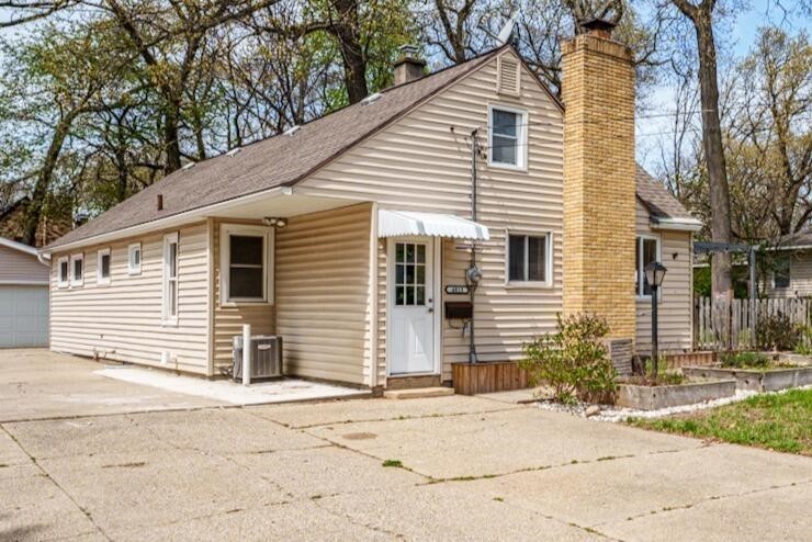 Homes for sale in Wyoming, MI | 4015 Milan Ave, Wyoming, MI 49509 | MLS# 70472095