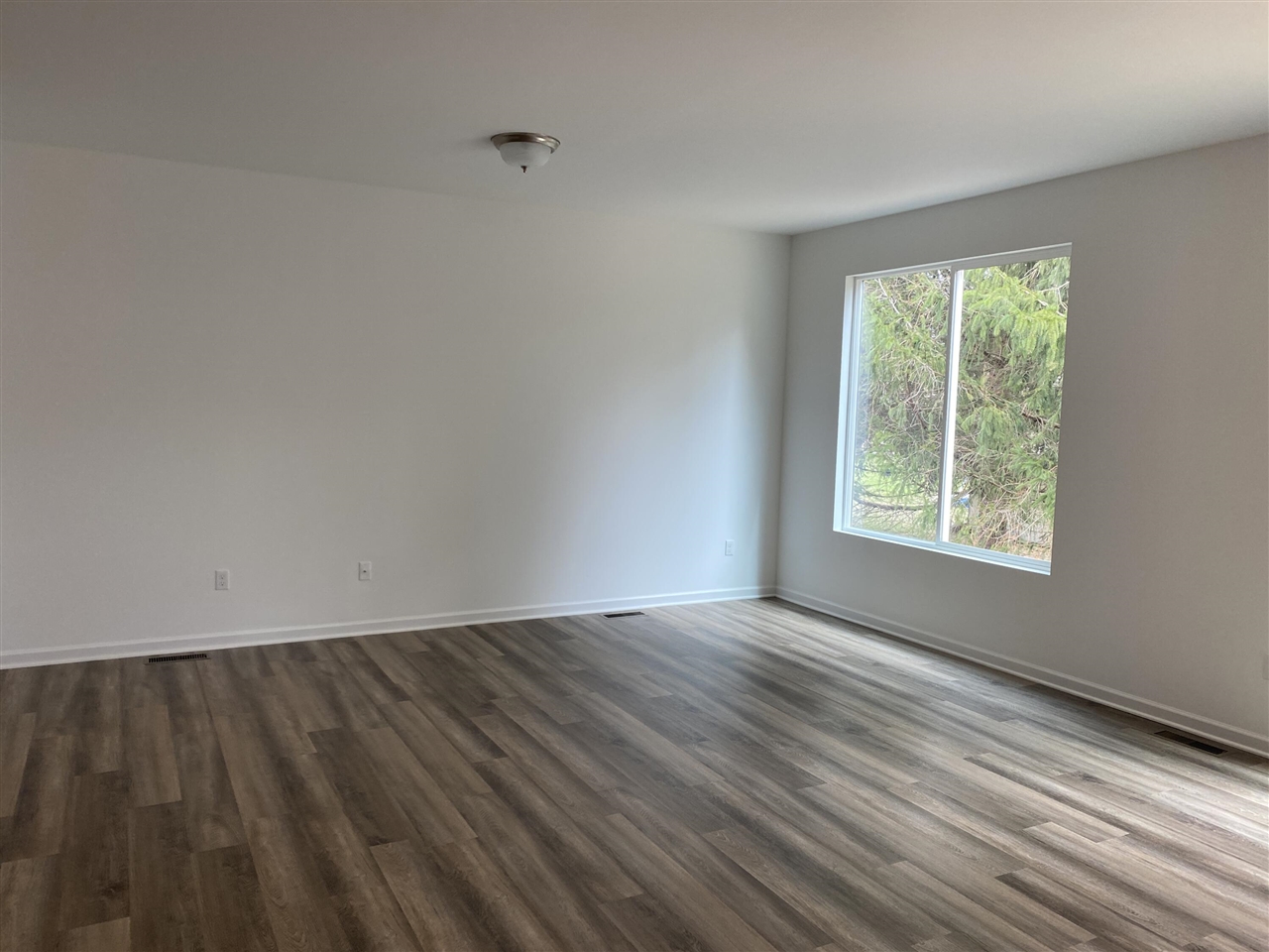 Homes for sale in Marshall, MI | 1050 Rebecca St #18, Marshall, MI 49068 | MLS# 70472560