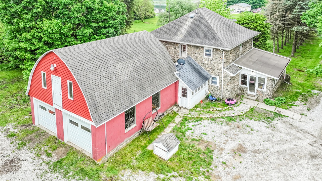 Homes for sale in Buchanan, MI | 2311 E Glendora Rd, Buchanan, MI 49107 | MLS# 70473180