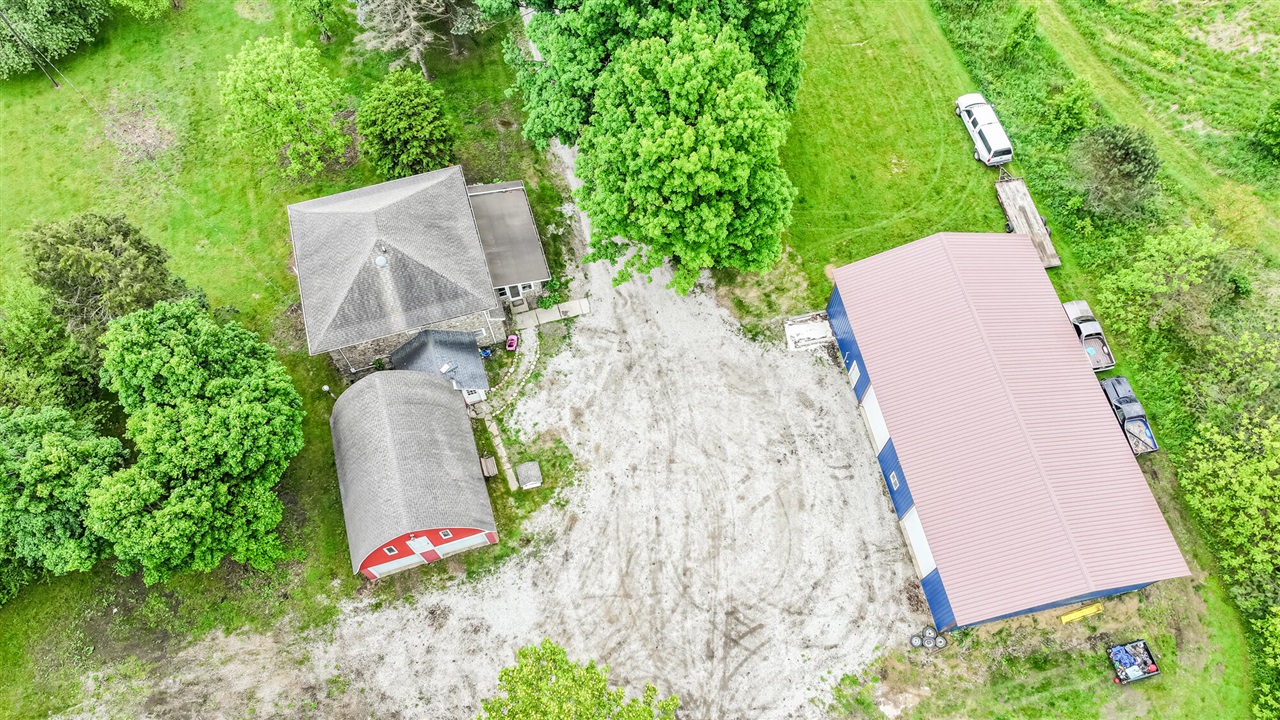 Homes for sale in Buchanan, MI | 2311 E Glendora Rd, Buchanan, MI 49107 | MLS# 70473180