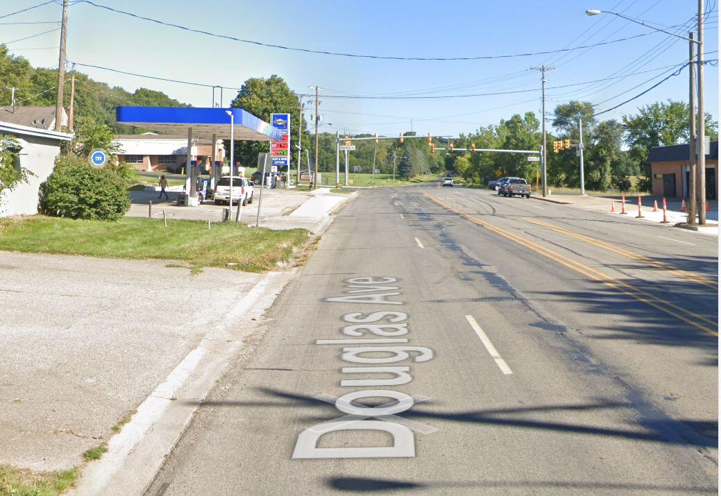 Homes for sale in Kalamazoo, MI | 2603 Douglas Ave, Kalamazoo, MI 49007 | MLS# 70473852