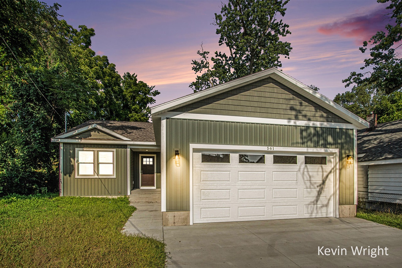 Homes for sale in Muskegon, MI | 561 Mary St, Muskegon, MI 49442 | MLS# 70473891