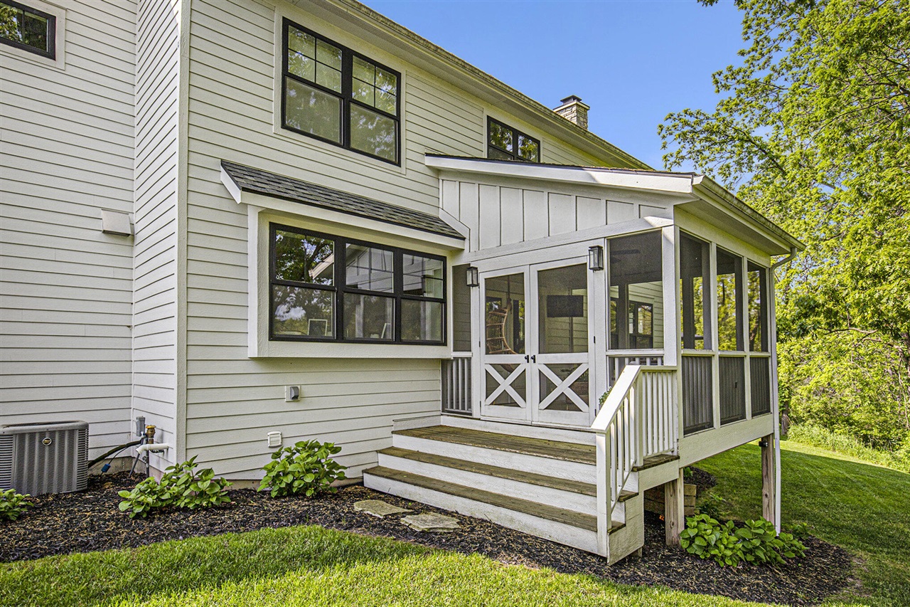 Homes for sale in Grand Rapids, MI | 2377 Lake Birch Ct, Grand Rapids, MI 49525 | MLS# 70474571