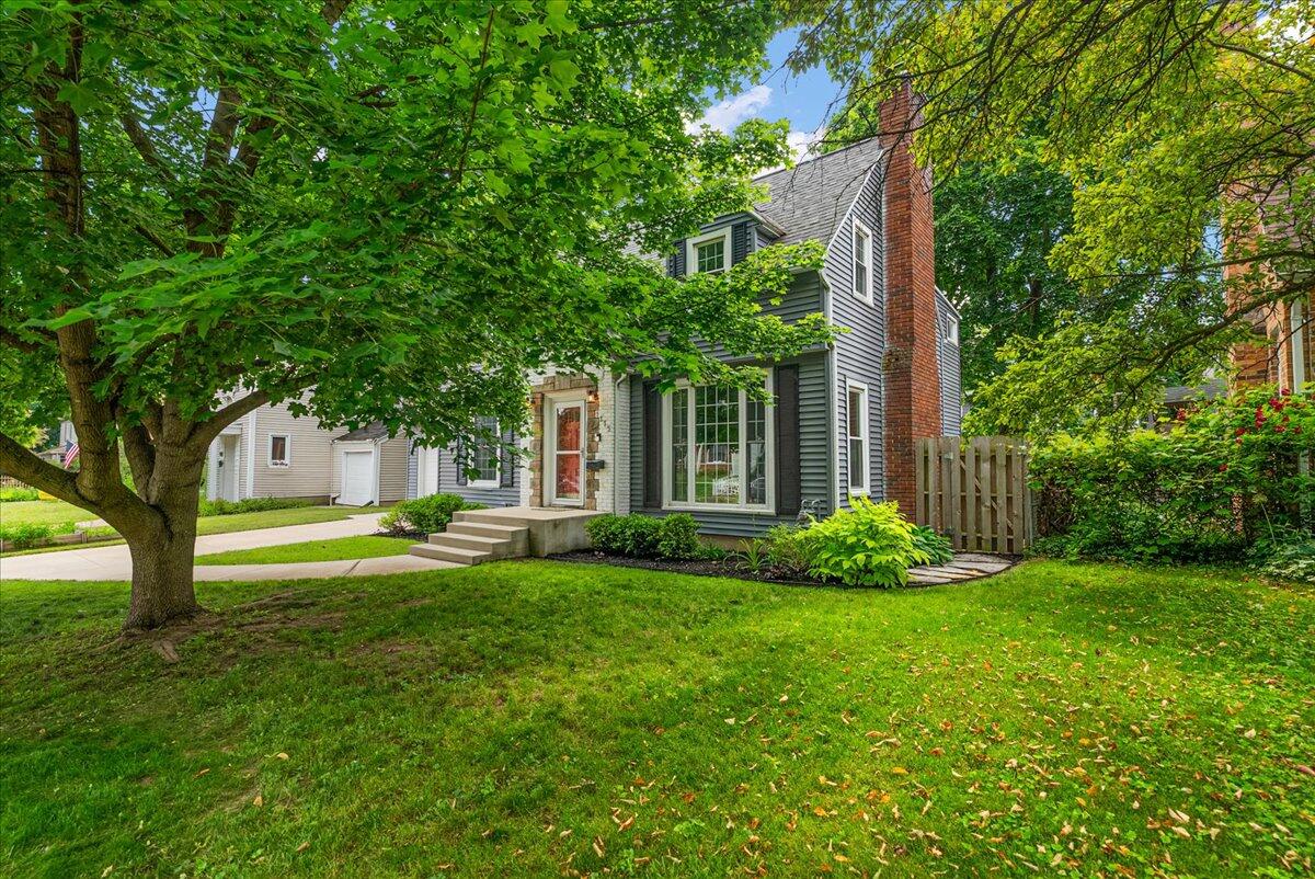 Homes for sale in East Grand Rapids, MI | 1115 Keneberry Way, East Grand Rapids, MI 49506 | MLS# 70475027