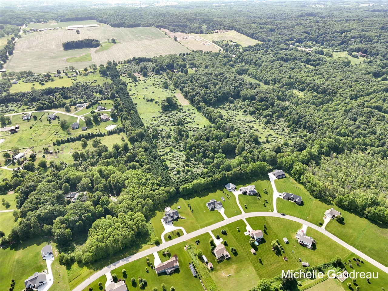 Homes for sale in Middleville, MI | 4756 Robertson Rd, Middleville, MI 49333 | MLS# 70475276