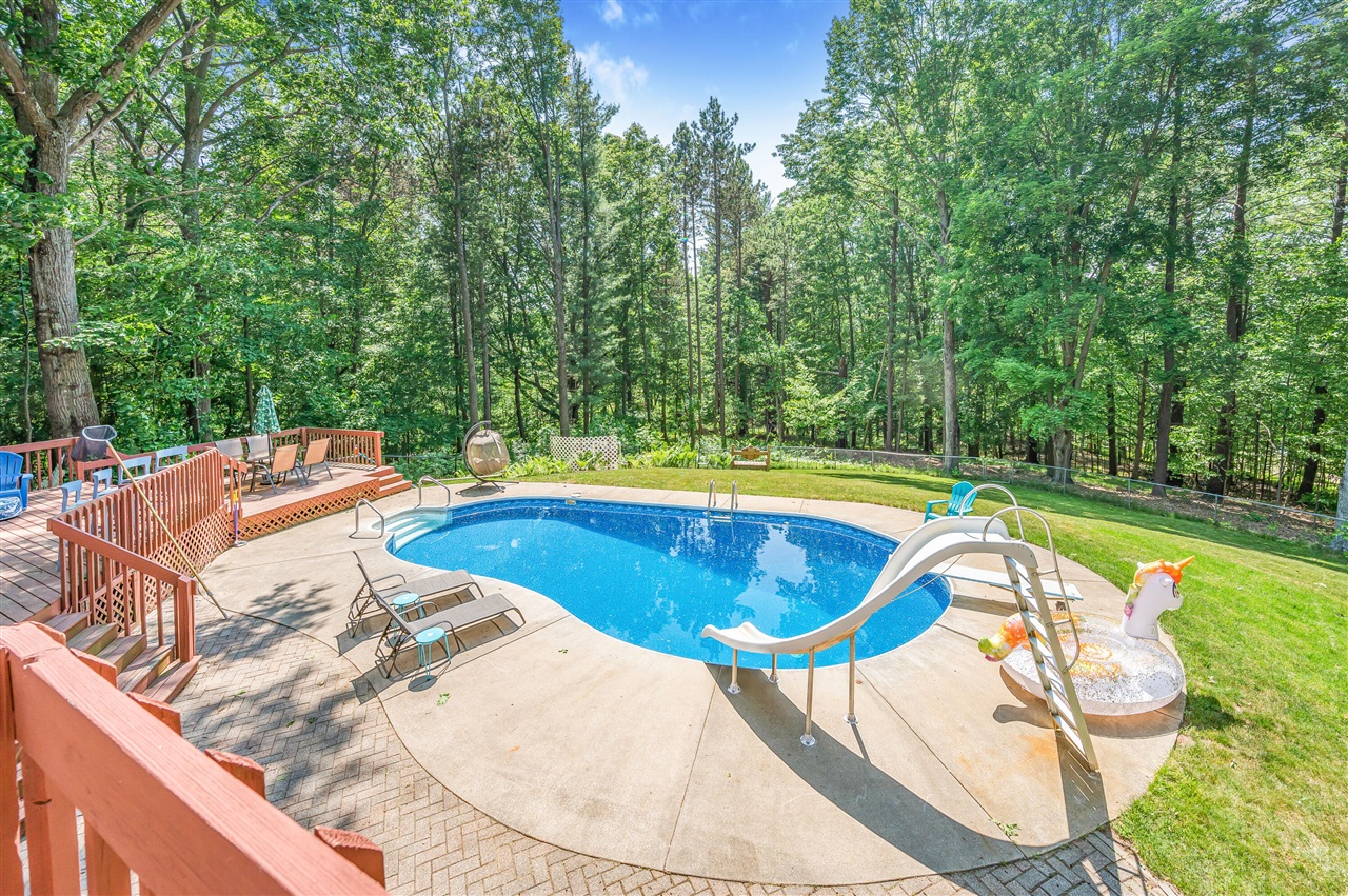 Homes for sale in Big Rapids, MI | 13421 Woodland Ct, Big Rapids, MI 49307 | MLS# 70475279