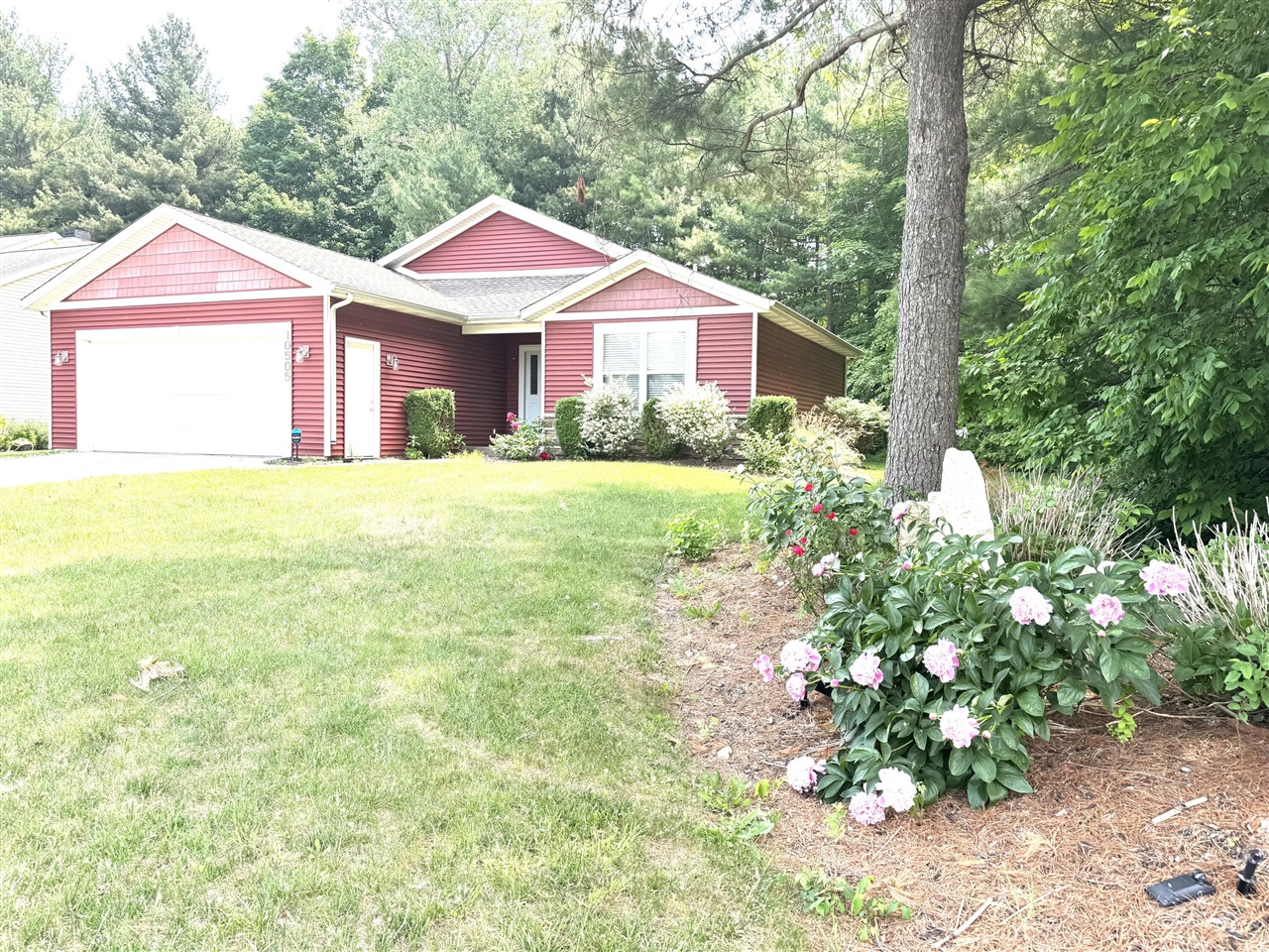 Homes for sale in South Haven, MI | 10505 Compton Dr, South Haven, MI 49090 | MLS# 70475281