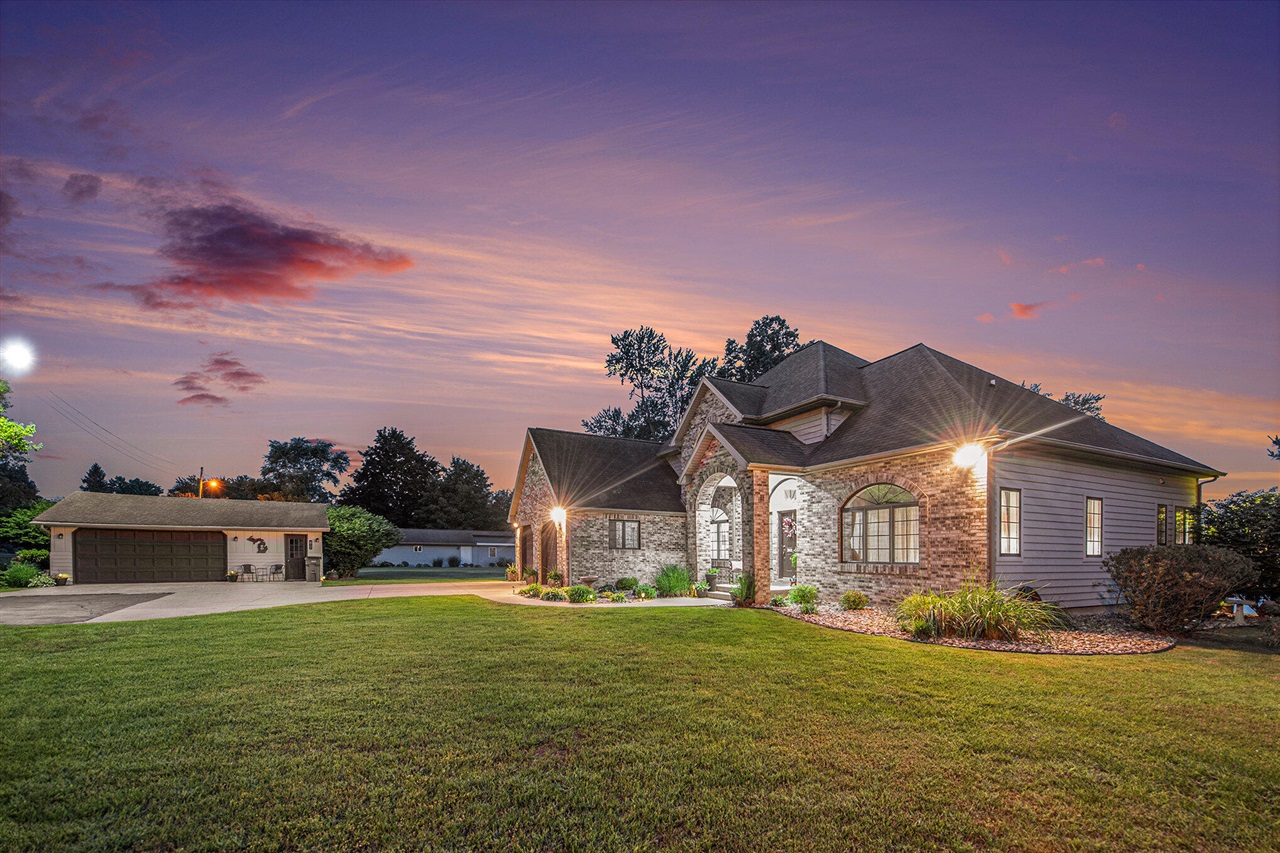 Homes for sale in Niles, MI | 1256 Barron Lake Rd, Niles, MI 49120 | MLS# 70476158