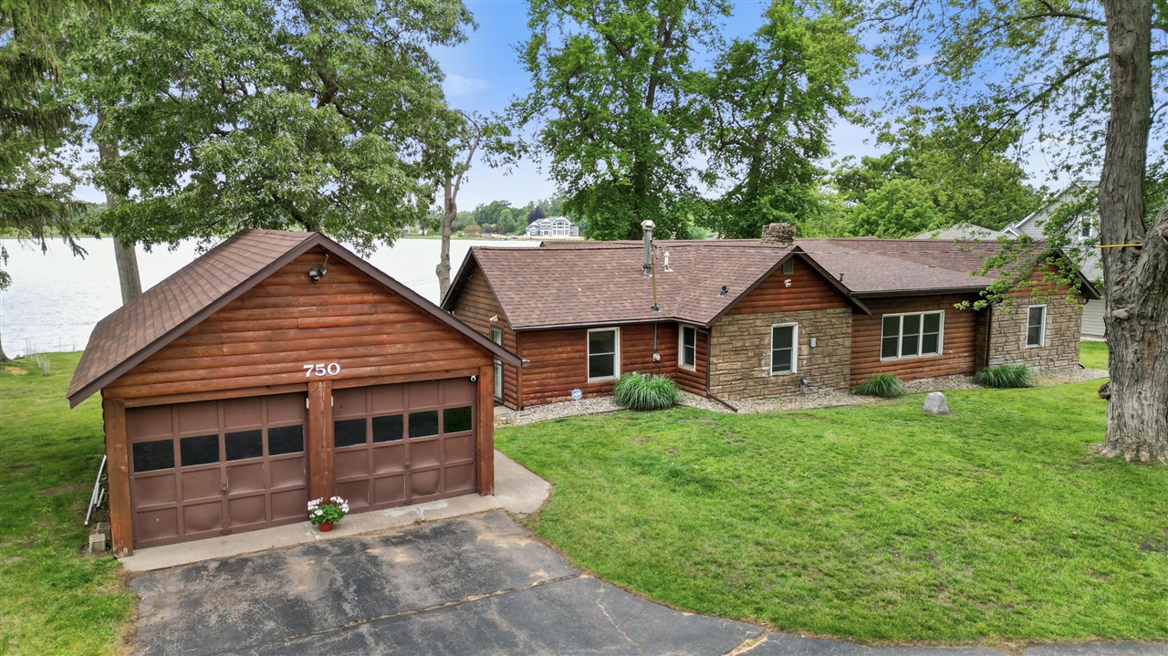 Homes for sale in Battle Creek, MI | 750 Country Club Dr, Battle Creek, MI 49015 | MLS# 70476737