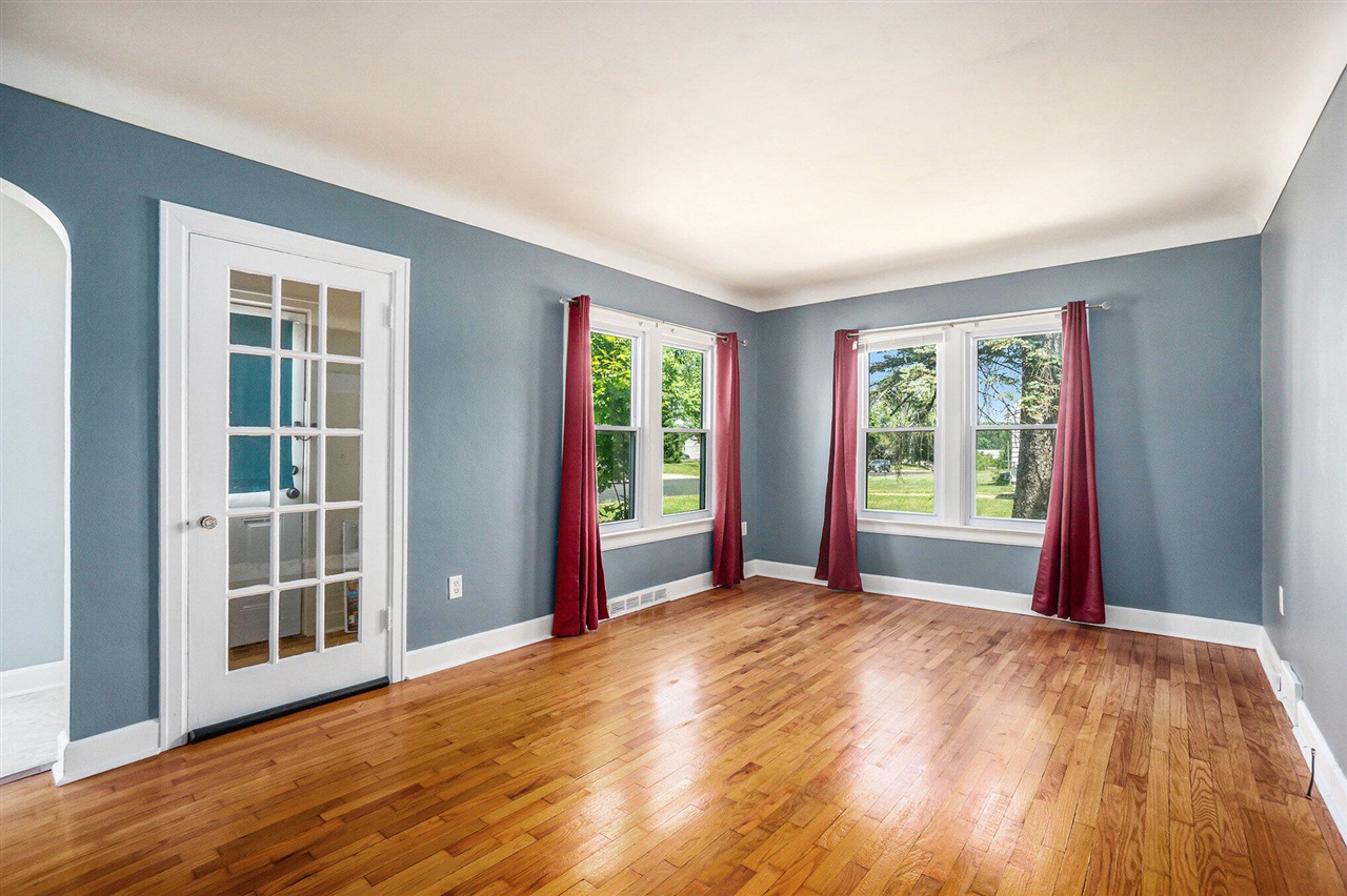 Homes for sale in Portage, MI | 7907 Lovers Ln, Portage, MI 49002 | MLS# 70477174