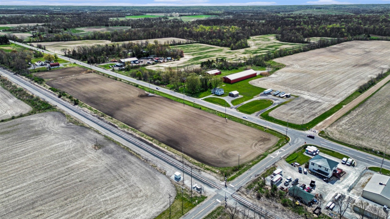 Homes for sale in Three Oaks, MI | 17567 A Lakeside Rd, Three Oaks, MI 49128 | MLS# 70477367