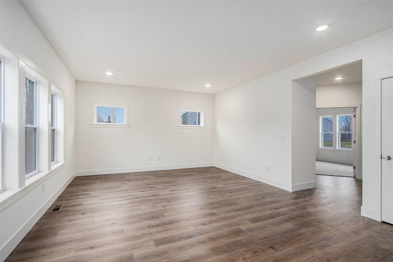 Homes for sale in Portage, MI | 5589 Paxton Ct, Portage, MI 49024 | MLS# 70477862