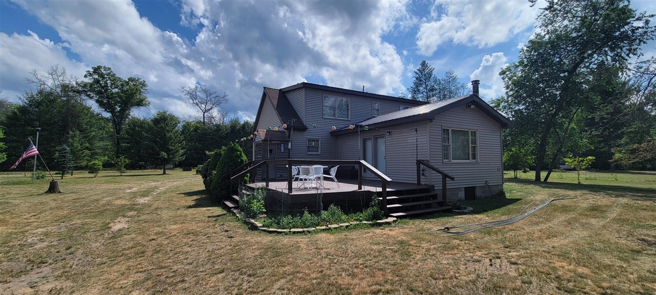 Homes for sale in Idlewild, MI | 2074 E 36Th St St, Idlewild, MI 49642 | MLS# 70478213