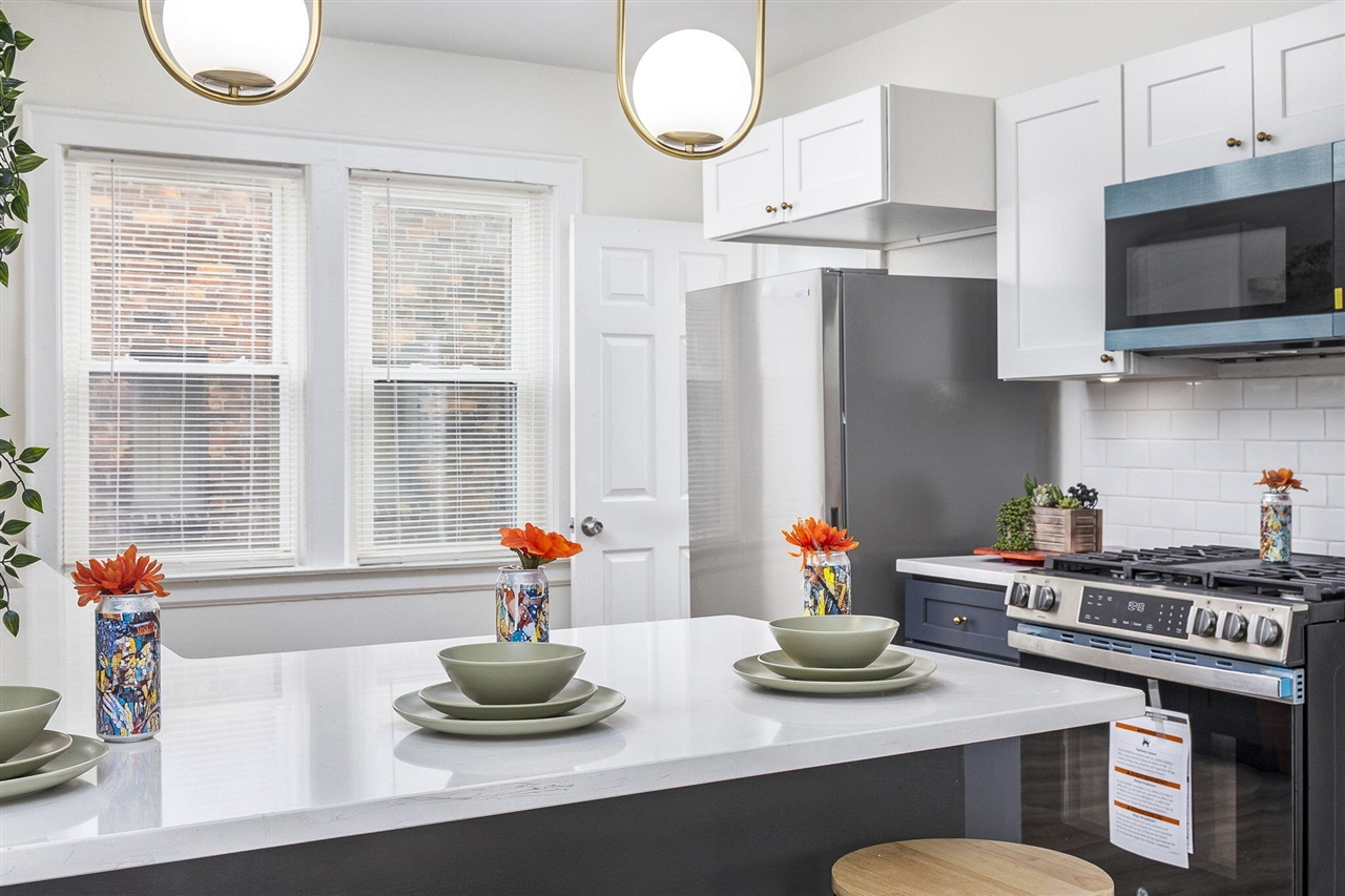 Homes for sale in Detroit, MI | 5544 Balfour Rd, Detroit, MI 48224 | MLS# 70478363