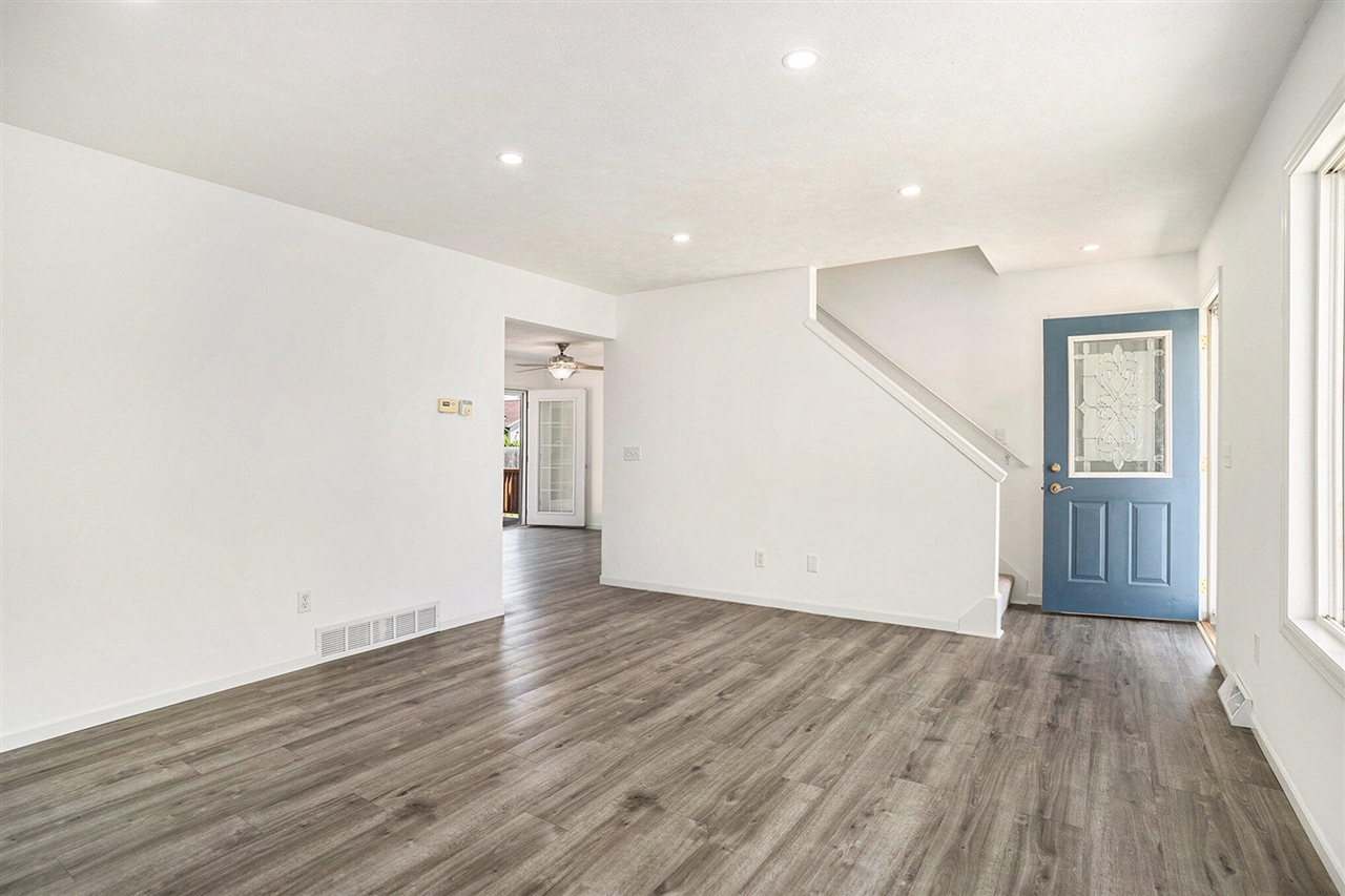 Homes for sale in Ravenna, MI | 11764 Deerfield Dr, Ravenna, MI 49451 | MLS# 70478881