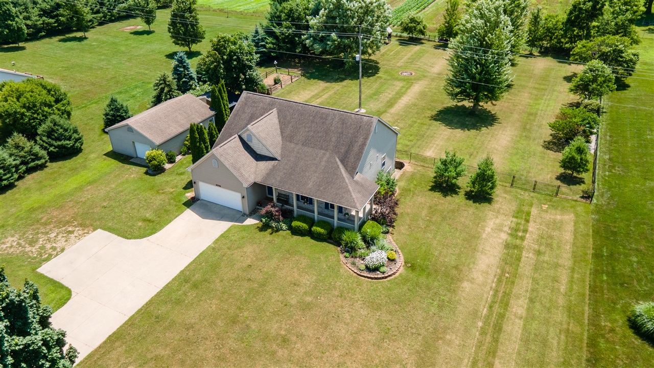 Homes for sale in Scotts, MI | 5804 Qr Ave, Scotts, MI 49088 | MLS# 70479126