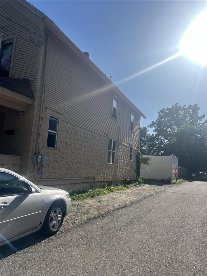 Homes for sale in Lansing, MI | N St, Lansing, MI 48933 | MLS# 70479222