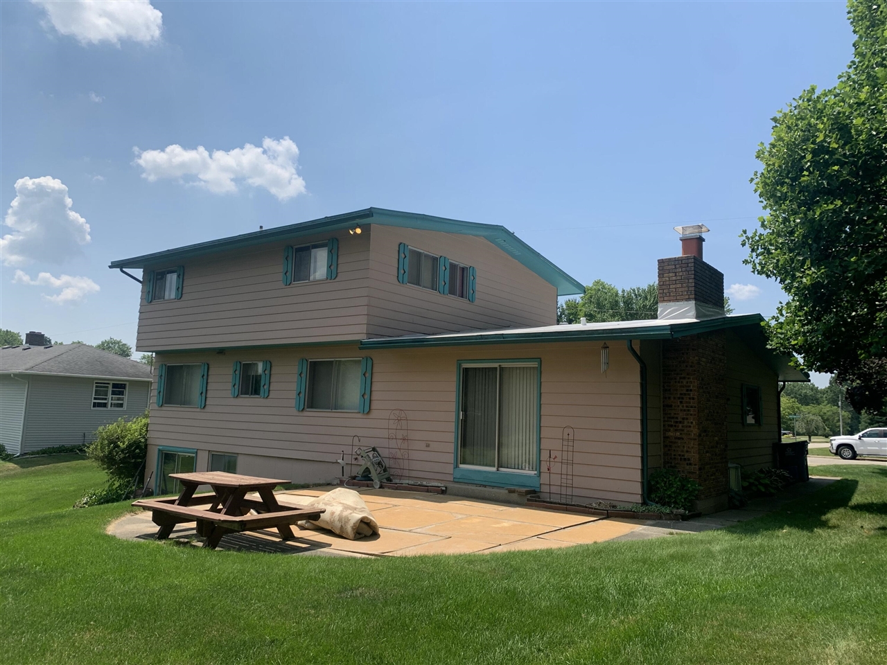 Homes for sale in Fremont, MI | 130 Southwoods Ave, Fremont, MI 49412 | MLS# 70479388