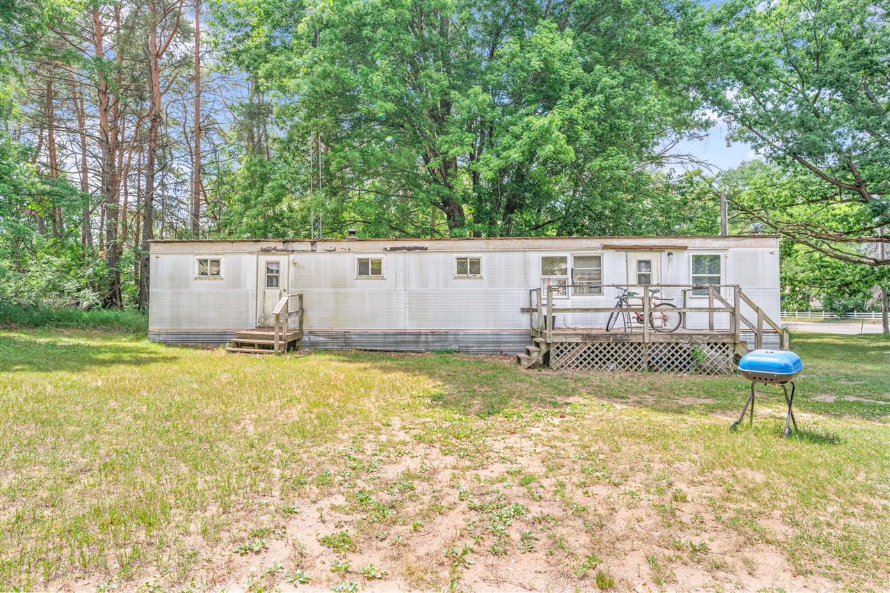 Homes for sale in Big Rapids, MI | 18725 16 Mile Rd, Big Rapids, MI 49307 | MLS# 70479395