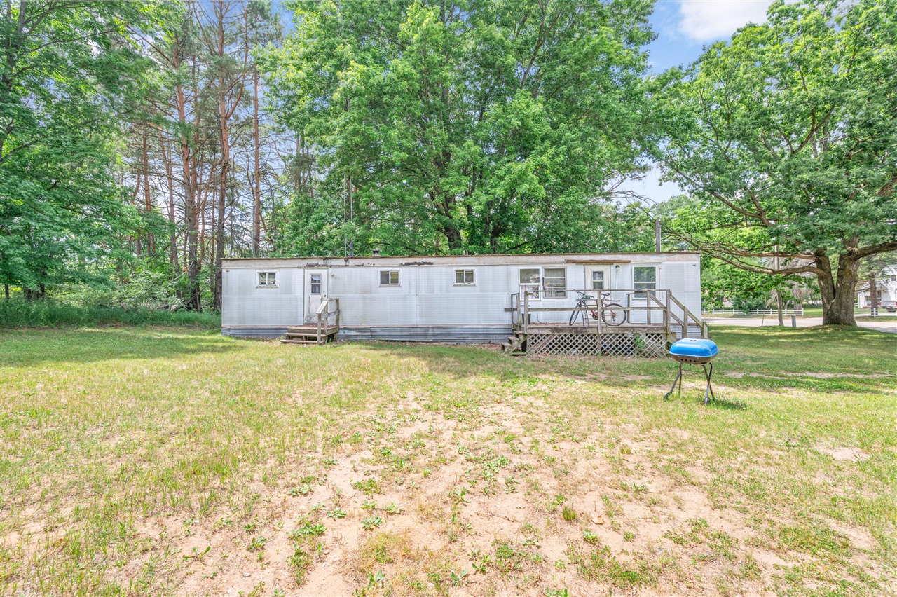 Homes for sale in Big Rapids, MI | 18725 16 Mile Rd, Big Rapids, MI 49307 | MLS# 70479395