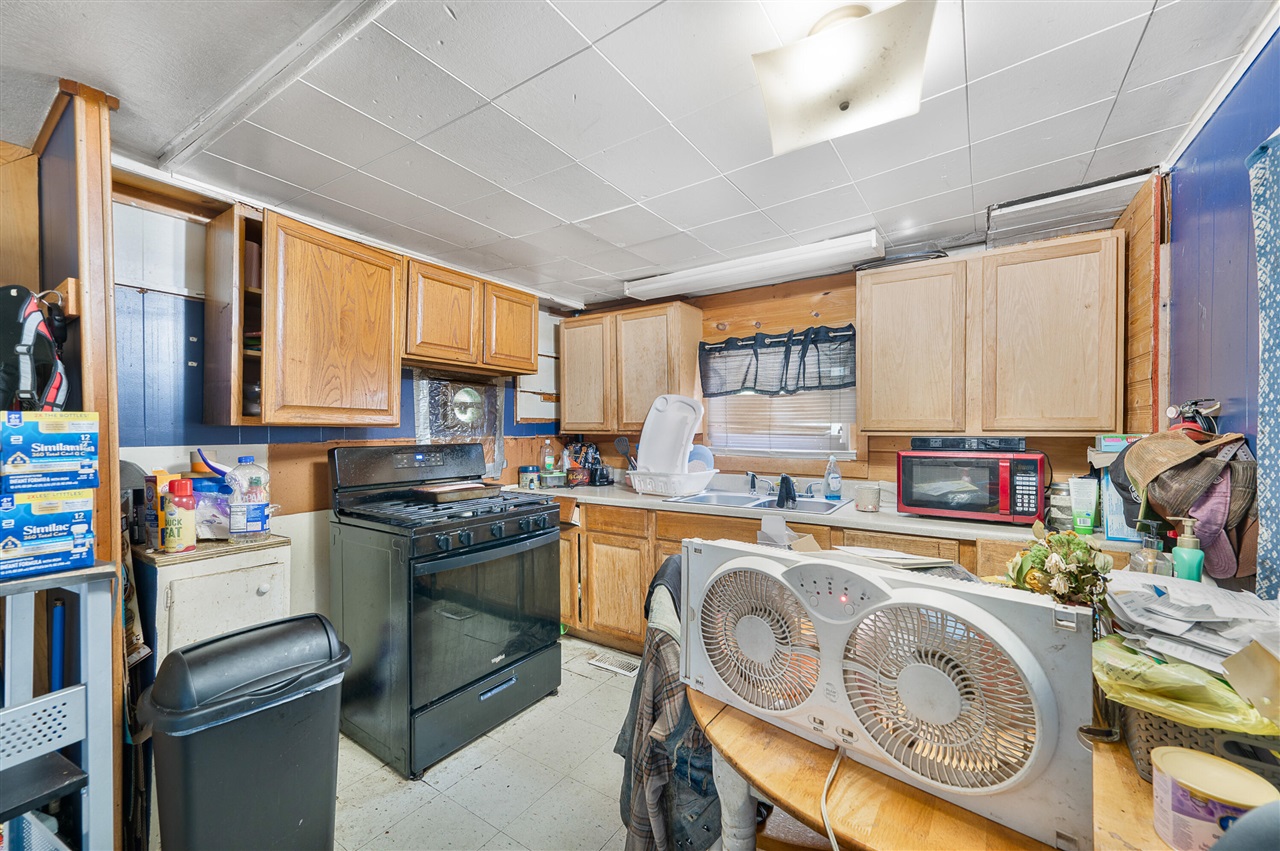 Homes for sale in Big Rapids, MI | 18725 16 Mile Rd, Big Rapids, MI 49307 | MLS# 70479395