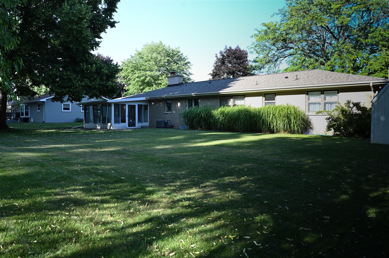 Homes for sale in Portage, MI | 7622 Woodcrest St, Portage, MI 49024 | MLS# 70479413