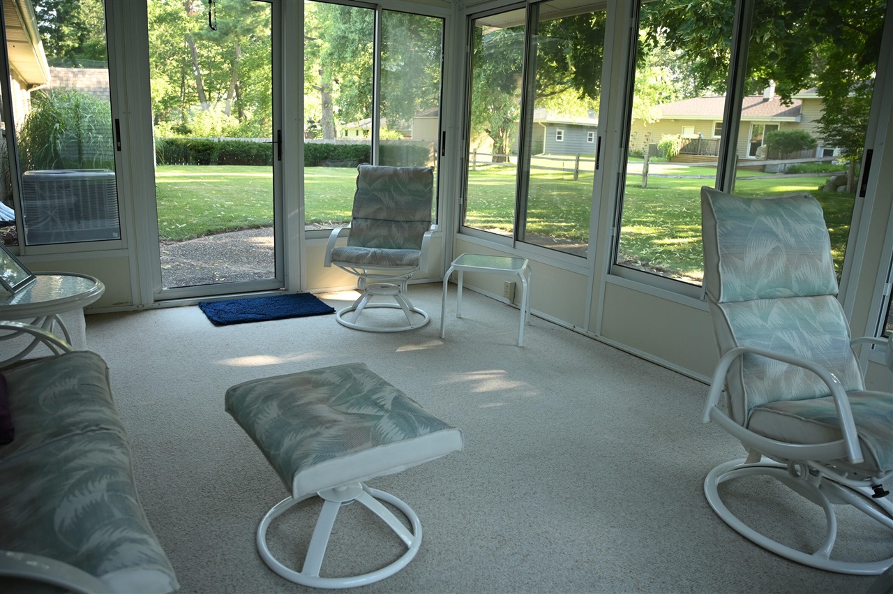 Homes for sale in Portage, MI | 7622 Woodcrest St, Portage, MI 49024 | MLS# 70479413