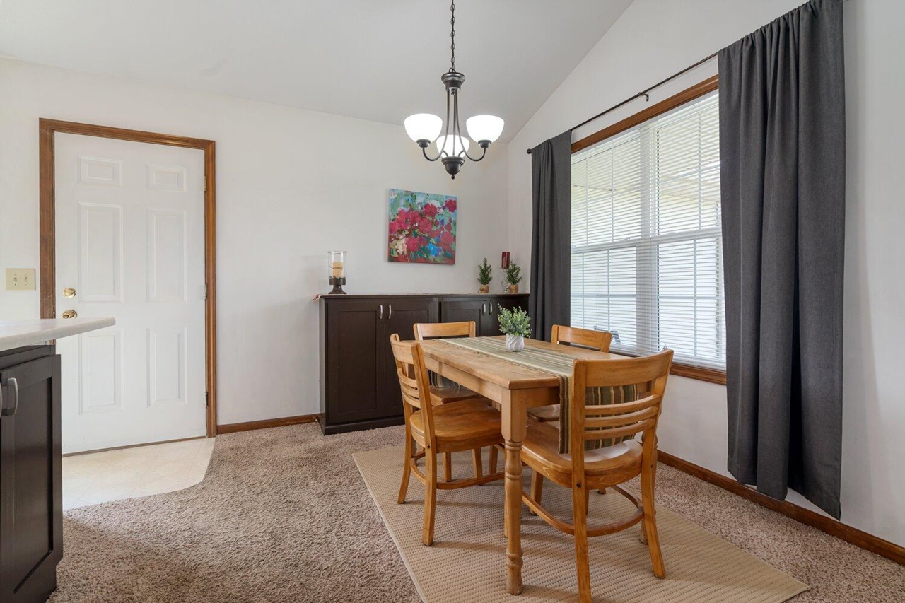 Homes for sale in Kalamazoo, MI | 2637 Hickory Nut Ln, Kalamazoo, MI 49004 | MLS# 70479481