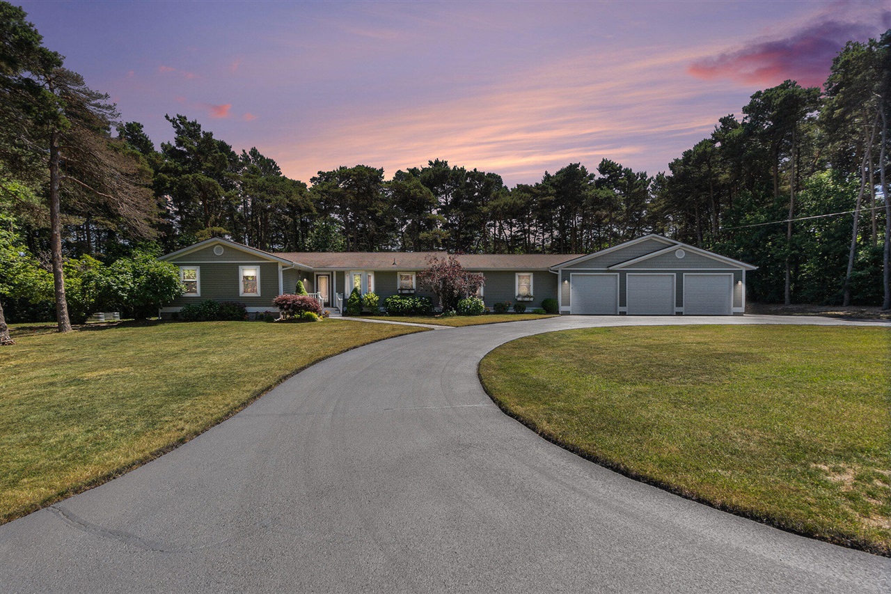 Homes for sale in Ludington, MI | 5920 Iris Rd, Ludington, MI 49431 | MLS# 70479623