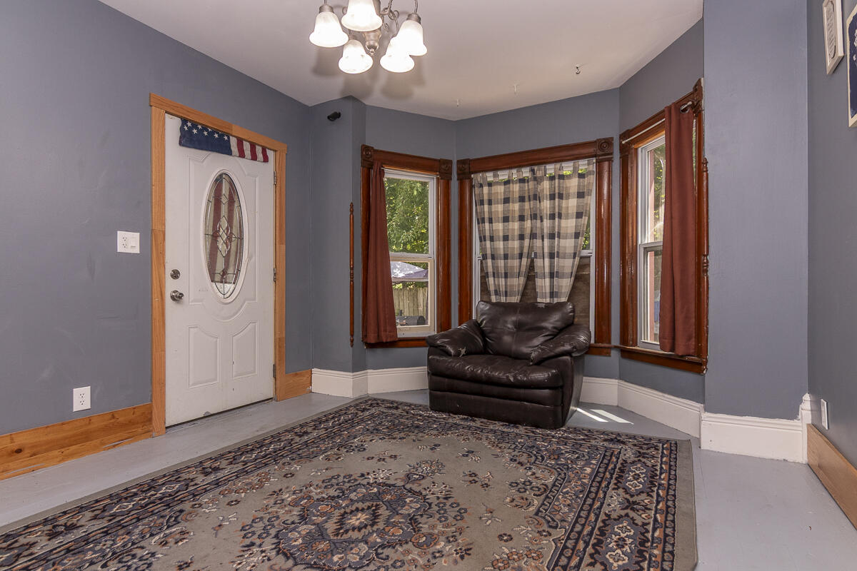 Homes for sale in Kalamazoo, MI | 1228 Wells Pl, Kalamazoo, MI 49001 | MLS# 70479871