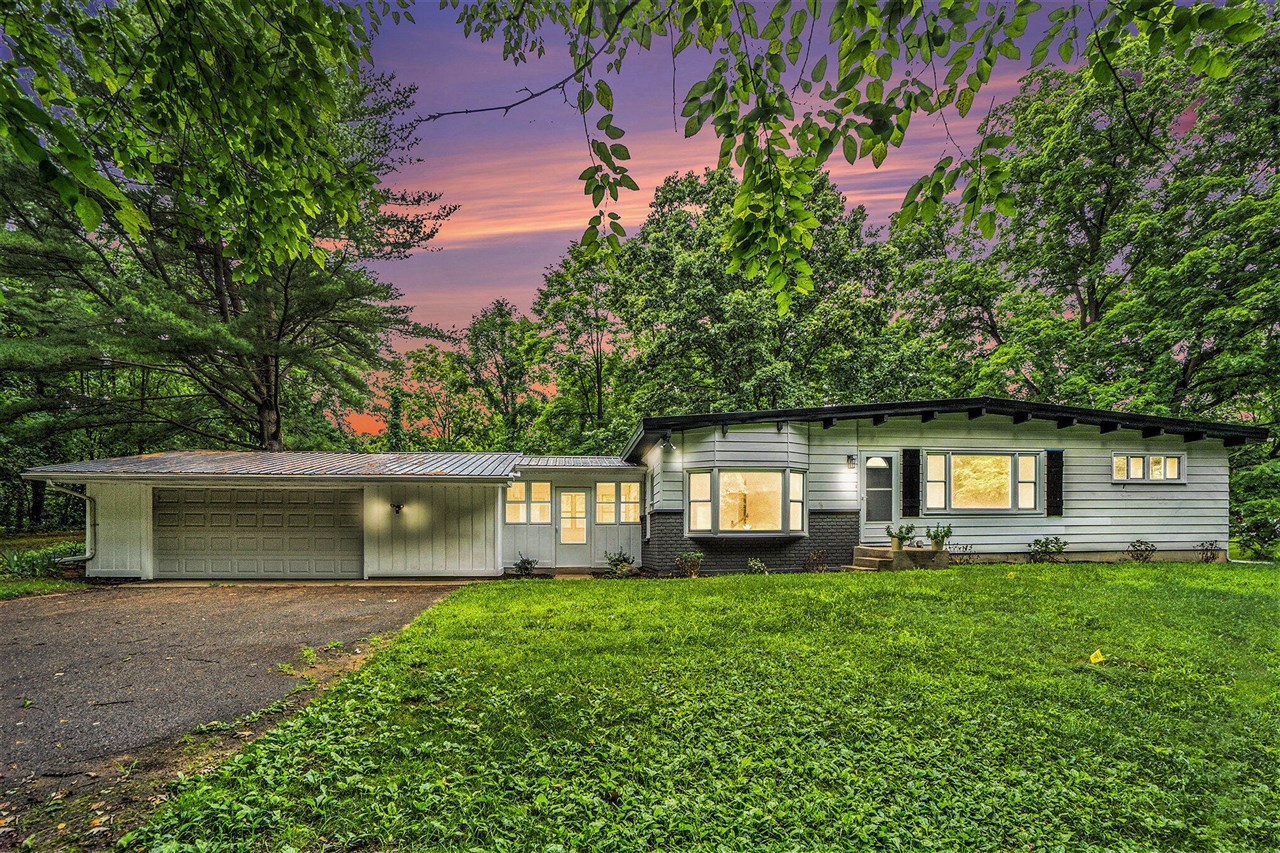 Homes for sale in Augusta, MI | 7350 N 46Th St, Augusta, MI 49012 | MLS# 70480115