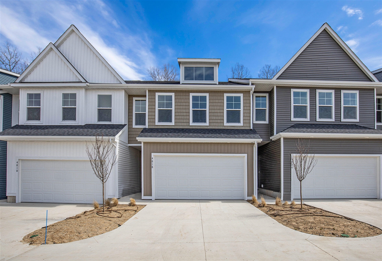 Homes for sale in Wyoming, MI | 4818 Hidden River Ave #51, Wyoming, MI 49418 | MLS# 70480276