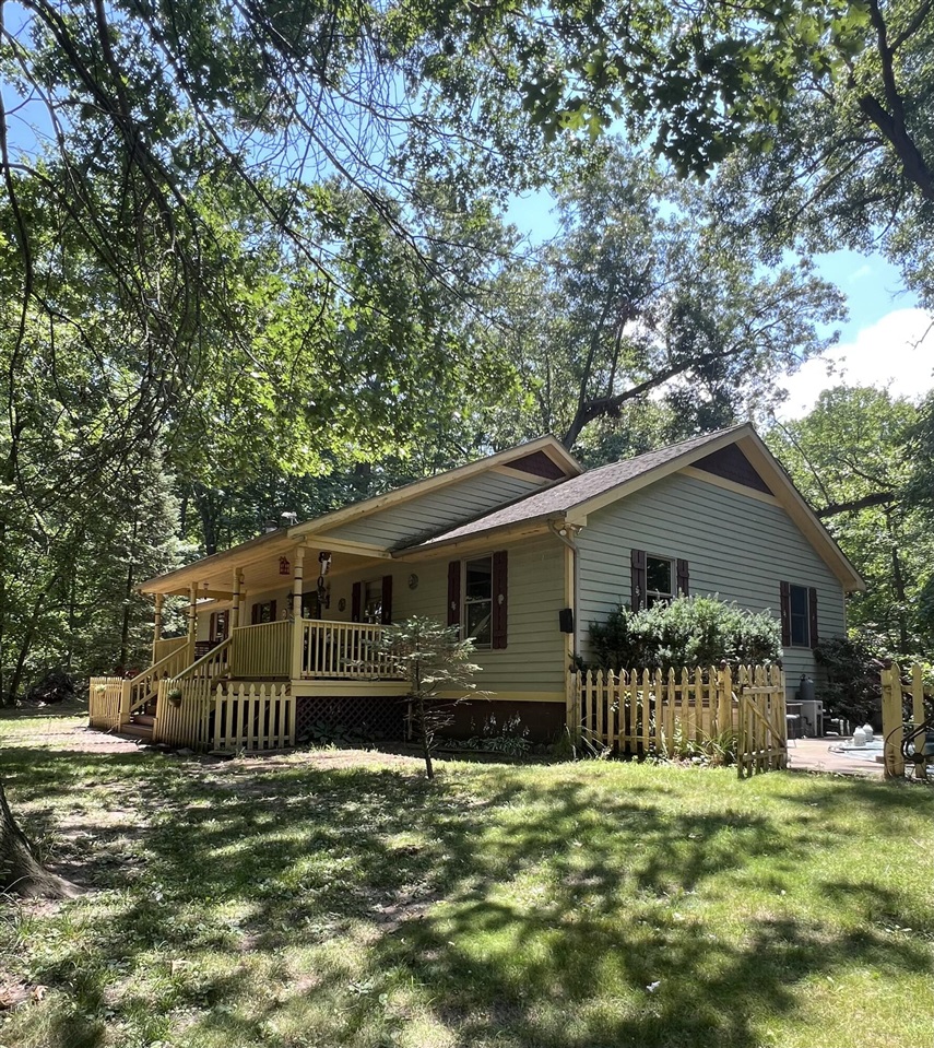 Homes for sale in Union Pier, MI | 16253 1st Ln, Union Pier, MI 49129 | MLS# 70480280