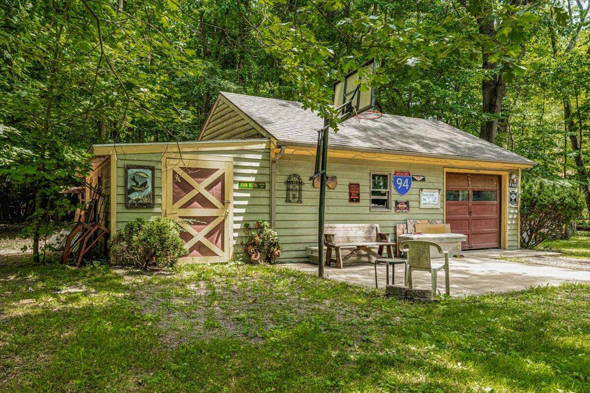 Homes for sale in Union Pier, MI | 16253 1St Ln, Union Pier, MI 49129 | MLS# 70480280