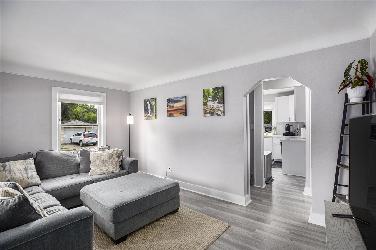 Homes for sale in Royal Oak, MI | 1018 S Stephenson Hwy, Royal Oak, MI 48067 | MLS# 70480371