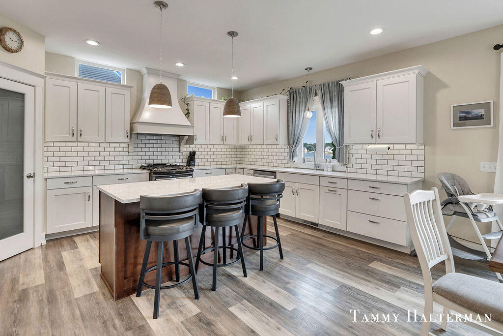 Homes for sale in Hudsonville, MI | 6129 W Bay Ct, Hudsonville, MI 49426 | MLS# 70480796