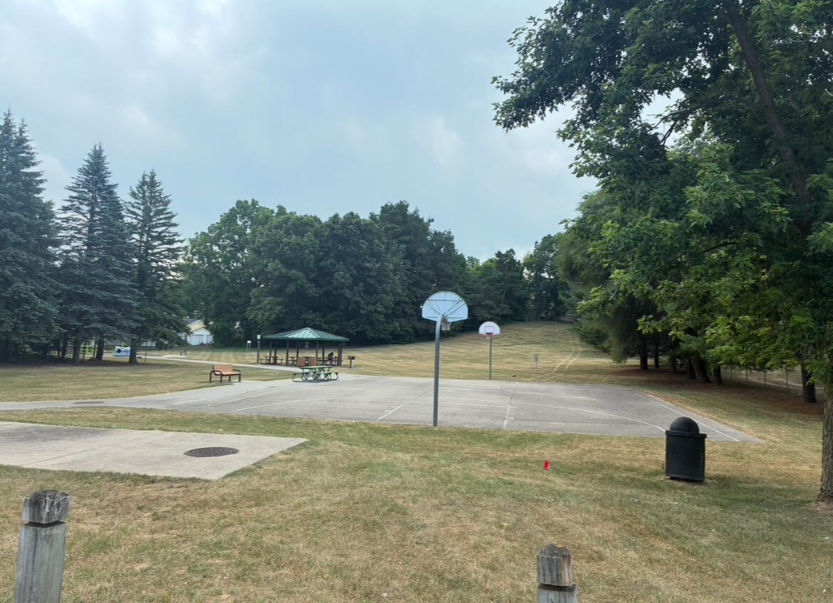 Homes for sale in Sparta, MI | 11717 Maywood Dr, Sparta, MI 49345 | MLS# 70480803