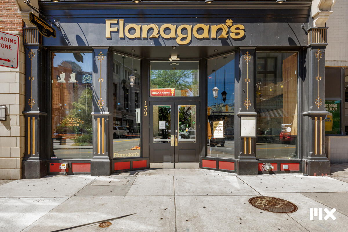 Homes for sale in Grand Rapids, MI | 139 Pearl St, Grand Rapids, MI 49503 | MLS# 70480881