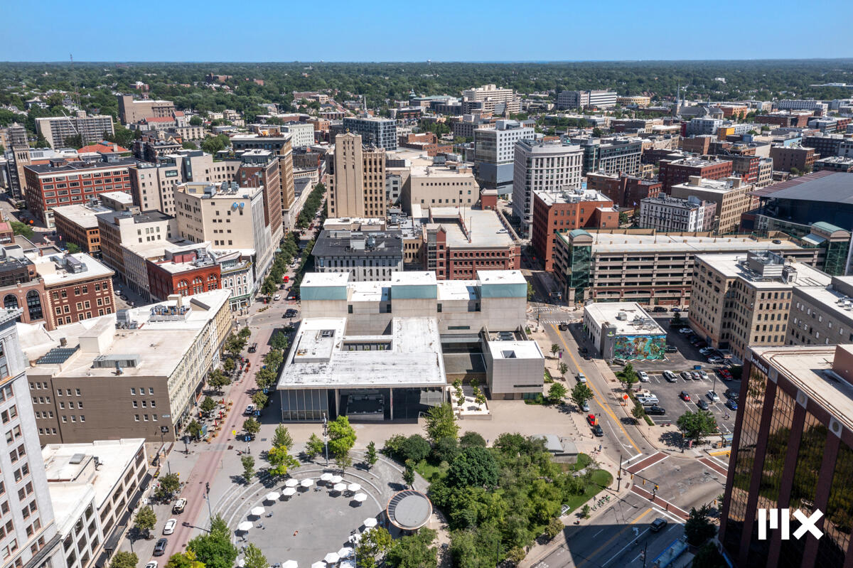 Homes for sale in Grand Rapids, MI | 139 Pearl St, Grand Rapids, MI 49503 | MLS# 70480881