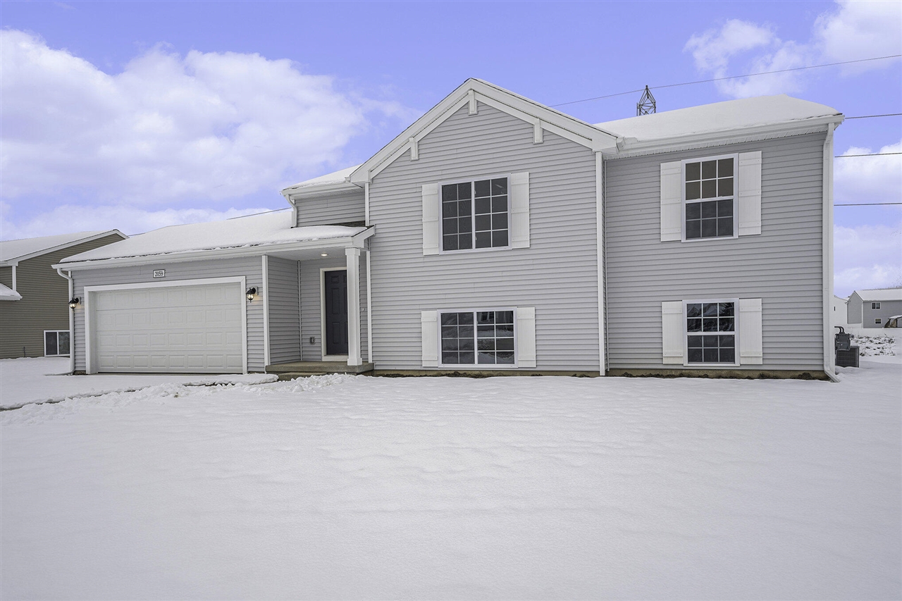 Homes for sale in Cedar Springs, MI | 551 Hawk Wood Ct, Cedar Springs, MI 49319 | MLS# 70480974