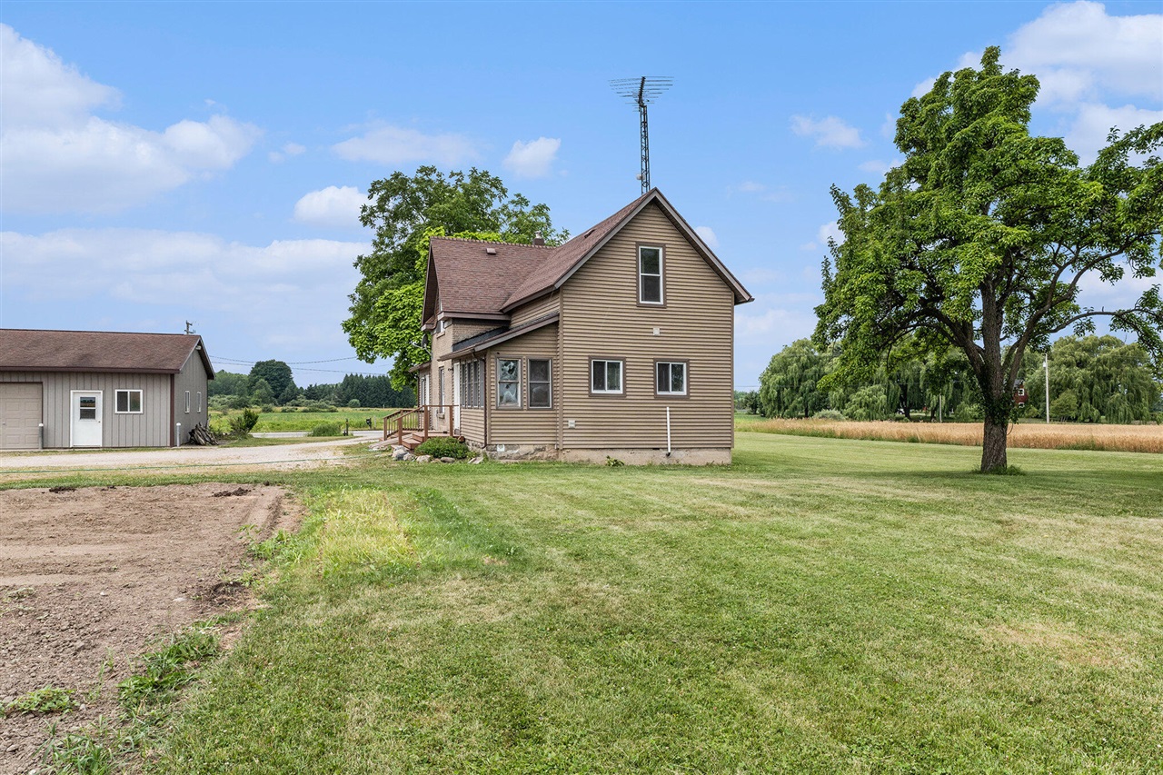 Homes for sale in Free Soil, MI | 5818 N Us Hwy 31, Free Soil, MI 49411 | MLS# 70481121