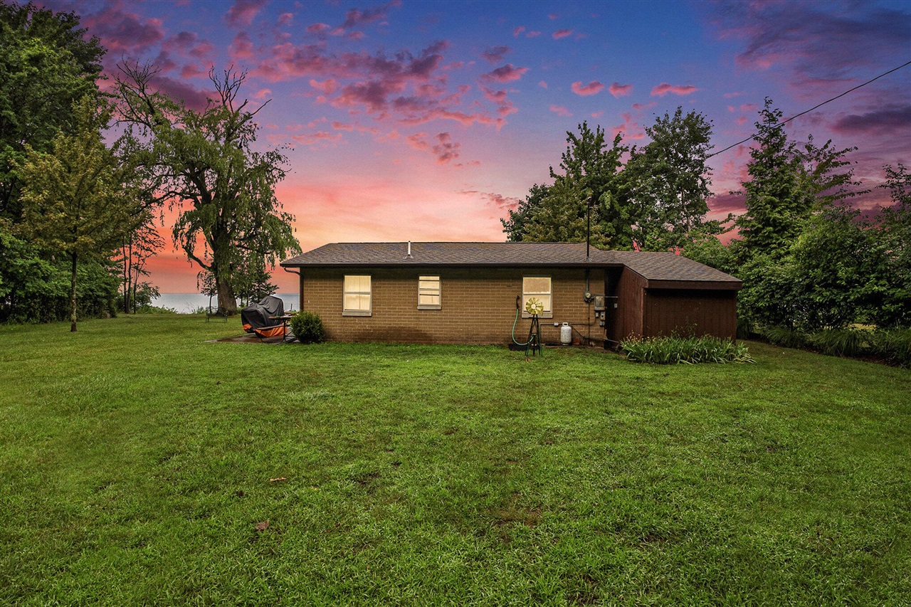 Homes for sale in Fennville, MI | 1466 Lake Shore Dr, Fennville, MI 49408 | MLS# 70481220