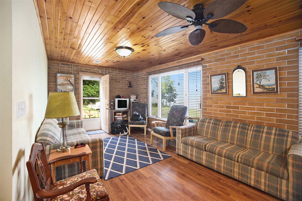 Homes for sale in Fennville, MI | 1466 Lake Shore Dr, Fennville, MI 49408 | MLS# 70481220